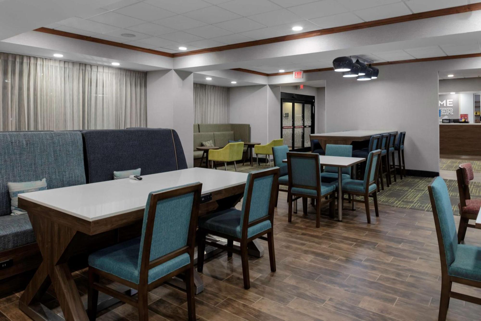 Hampton Inn Gretna - Smith Mountain Lake Exterior foto